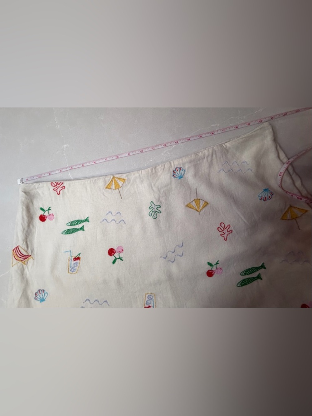 GAP White Mini Skirt with Multicolor Beach Embroidery - Picture 8 of 11